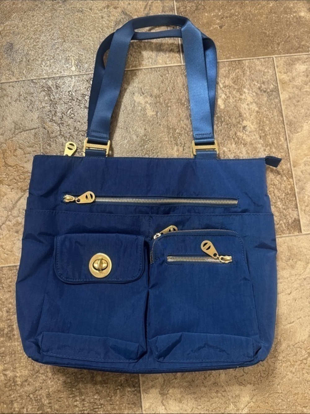 🆕 Baggallini Tulum Tote with Gold Hardware. Perfect Condition. Like New!🔥 - Picture 1 of 12